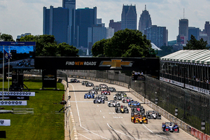 Gallery_cropped_06-05-start-race2-detroit-scenic